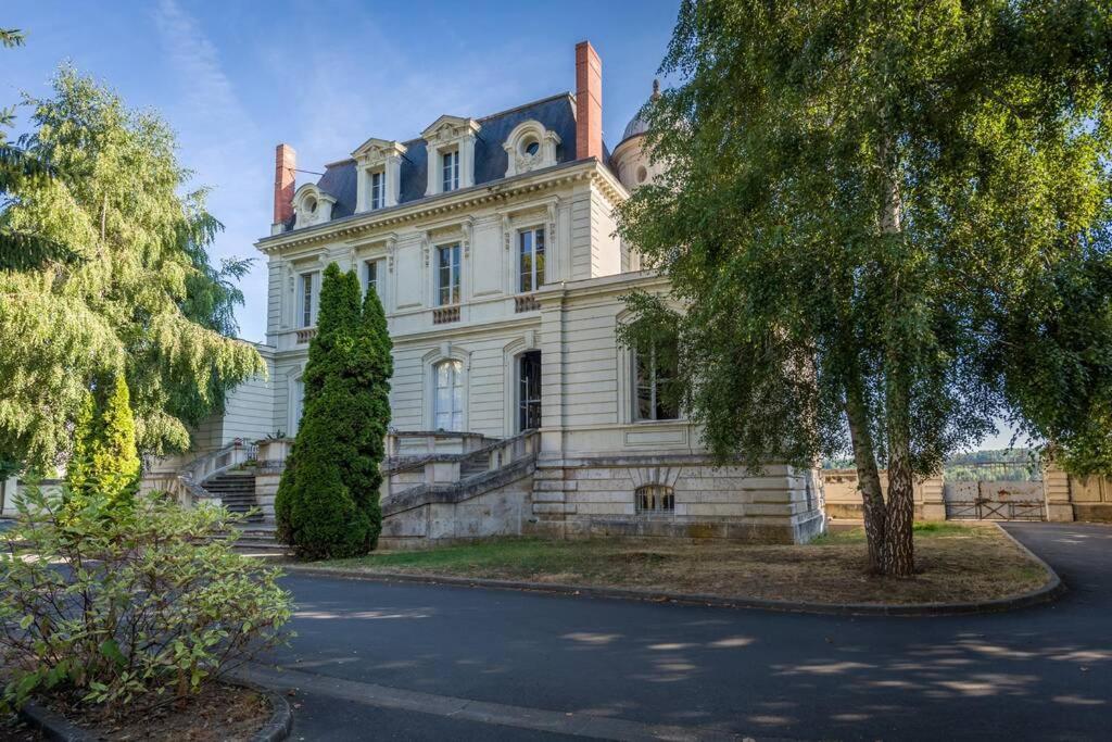Appartement Vue Imprenable Sur La Loire !!! Saumur Exterior photo